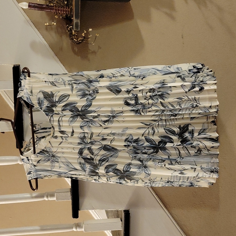 Worthington flowy tank